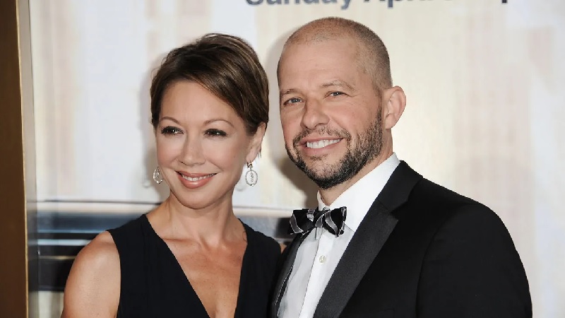 Jon Cryer Wife